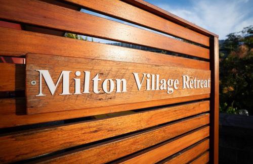 Milton House | Milton Village Retreat - secluded comfort