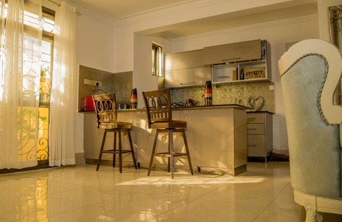 Mombasa Apartment | Mina Shuffaa (3 Bedroom)