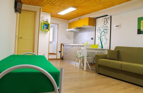 Troina House | Mini accommodation equipped with all comforts.