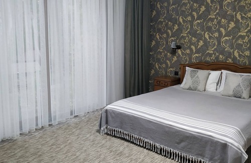 Gratiesti Hotel | Mini Hotel Baza de odihna Ciocirlia