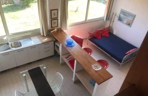 Vignola Mare Apartment | Mini Villa with beautiful sea view and garden: Stazzo la Foci