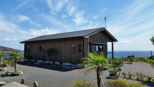 Miyanoura House | Minnsyuku Yakushimaya