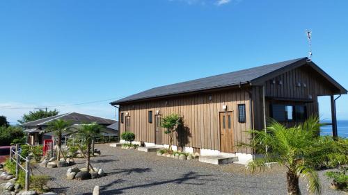 Miyanoura House | Minnsyuku Yakushimaya