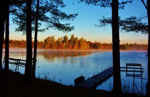 Minocqua House | Minocqua Lakefront Cabin with Deck