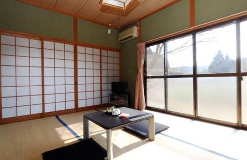 Taketa Hotel | Minshuku Shiroyama