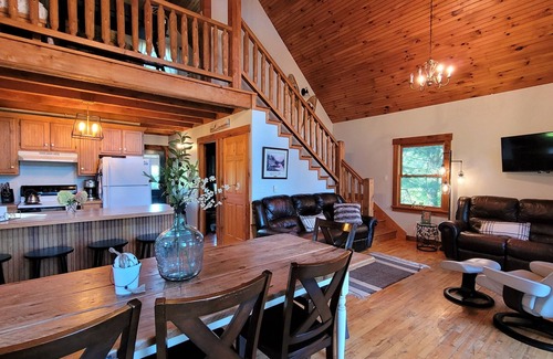 Accident Cabin | Minutes from Deep Creek Lake, Located on 24-acre farm with private 1-acre lake