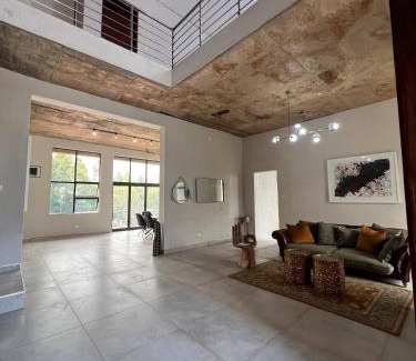 Mutare Villa | Miombo Luxury Villa