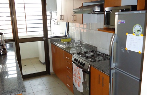 Leuro Apartment | MIRAFLORES LIMA APARTMENTS