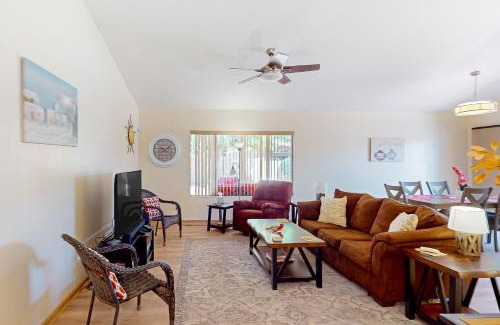 Saddlebrooke House | Mirage Shadow
