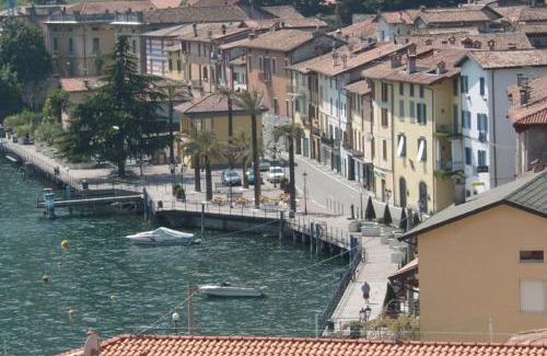 Riva di Solto Apartment | Miralago Casa Vacanze