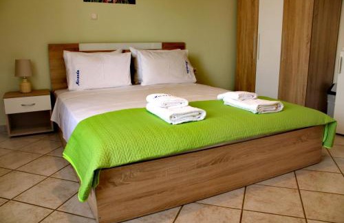 Paliouri Apartment | Miranda Studios