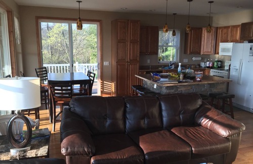 Minneiska House | Mississippi River View with updated driveway