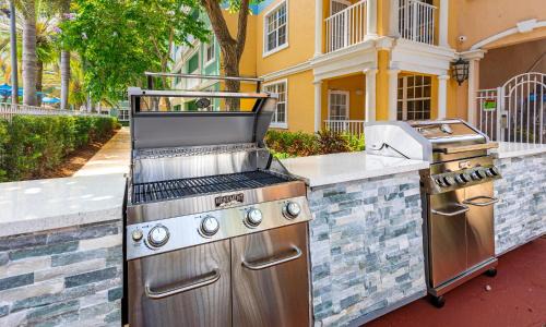 Weston Resort | Mizner Place at Weston Town Center, Fort Lauderdale