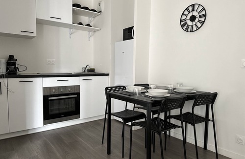 Le Blanc-Mesnil Apartment | Moaki Paris : Luxury apartment, free parking, 3 stars ⭐️ ⭐️