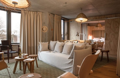 Les Puces de Saint-Ouen Hotel | MOB House