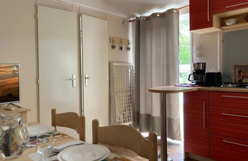 Saint-Cheron House | Mobil home Confortable et Lumineux 50 min de Paris
