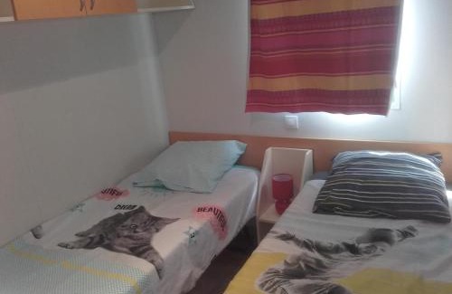 Arena Bed & Breakfast | Mobil-Home dans lotissement très tranquille