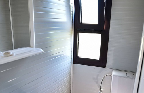 Bregvija Hotel | Mobile Homes Giovanni's beach Copacabana