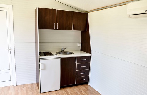 Bregvija Hotel | Mobile Homes Giovanni's beach Copacabana