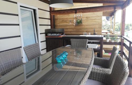 Drage Apartment | Mobile House on Drage Beach