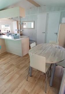 Ivry-la-Bataille Resort | Mobilhome 4 personnes 2 chambres Camping 3 étoiles Ivry la Bataille