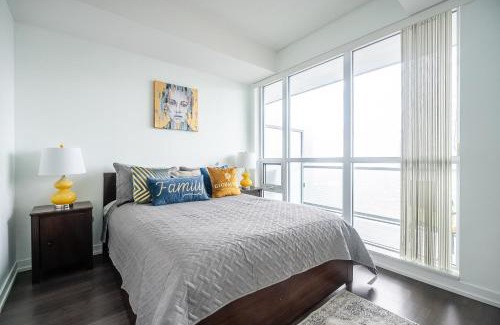 Yonge-Eglinton Apartment | Modern 1 Bedroom Dunfield Ave Apartment