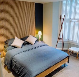 Ferndale Apartment | Modern 1BR in Brixton - Just Renovated!