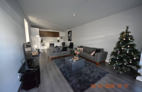Kelmscott Apartment | MODERN 2 BED APARTMENTS WITH WHEELCHAIR ACCESS