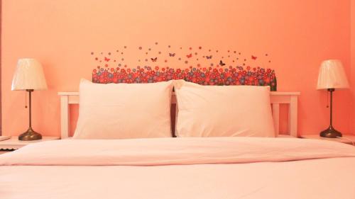 Bandung Apartment | Modern 2BR Apartment at Newton Residence Bandung By Travelio