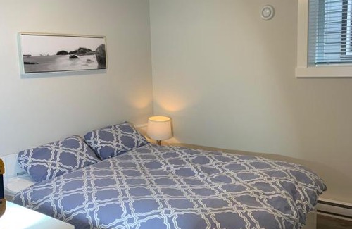 Regional District of Nanaimo House | Modern 2BR Guest House in North Nanaimo