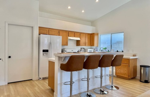 North Las Vegas House | Modern 3 BD Pool and Jacuzzi