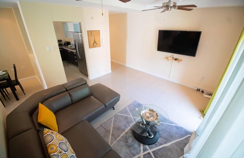 Petit Valley Condo | Modern 3 Bed In Gated Community #5