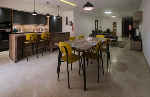 Luqa Apartment | Modern 3 bedroom Apartment in Luqa (Sleeps 6)