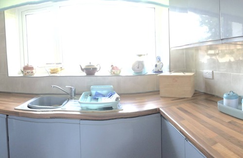 St. Ann's Chapel Cottage | modern accommodation with leisure facilities, weekly and monthly discount