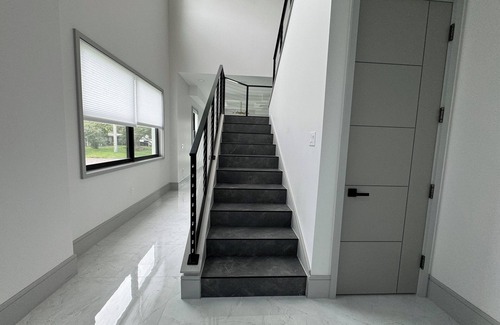 Oakford Park House | Modern and Elegant Residence