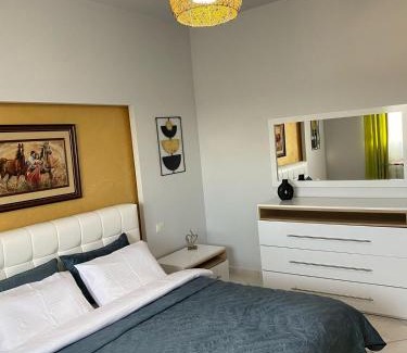 Sheqi i Vogel Apartment | Modern Apartament