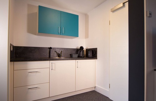 Muennerstadt Apartment | Modern apartment in a quiet location with a view of nature