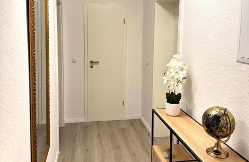 Gross Buchholz Apartment | Modern Apartment in Hanover- Dawin Group UG