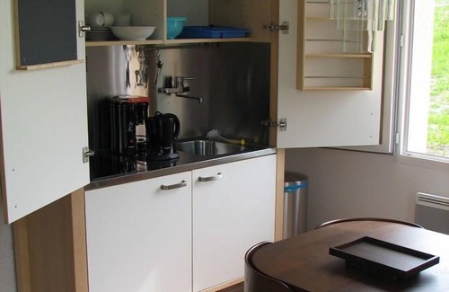 Segonzac Villa | Modern Apartment in Segonzac with Swimming Pool