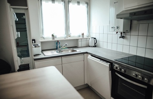 Goeppingen Apartment | Modern apartment in the center, connection to Stuttgart, Märklineum and EWS Arena.