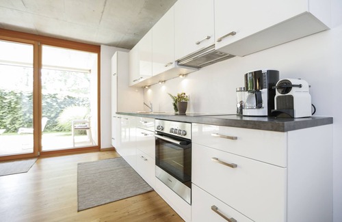 Klaus Apartment | Modern apartment with garden