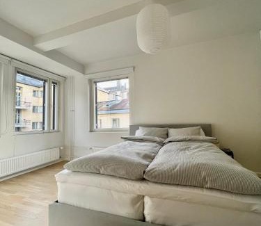 Hietalahti Apartment | modern apartment with private terrace