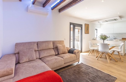 Arafo Ski Chalet | Modern Balcony House - Solarium Terrace - Parking
