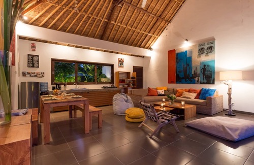 Umalas House | Modern Balinese villa, 3 bedrooms, ideally located, between Seminyak and Canggu