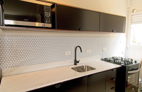 Campina do Siqueira Apartment | Modern Barigui Park apartment with garage