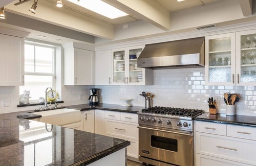 Oxnard Shores House | Modern Beach Front Bungalow