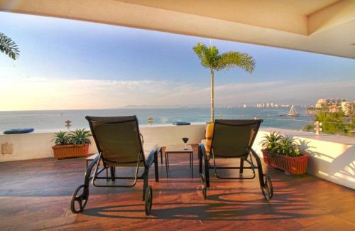 Amapas Apartment | Modern Beachfront - Casa Caballito del Mar