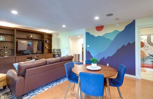 Sudden Valley Apartment | Modern Bellingham Retreat Near Galbraith Mountain!