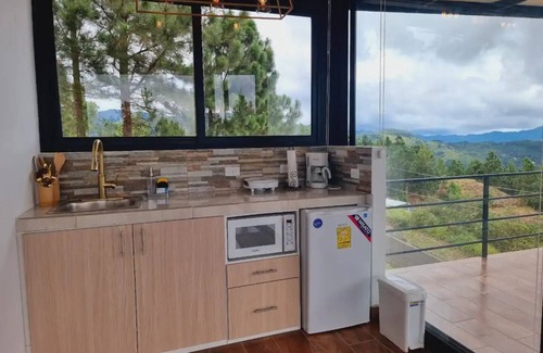 El Palmar House | Modern Cabin for 8-12 tall people from the maria