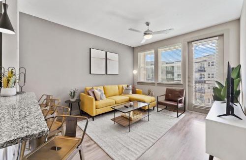 Montopolis Apartment | Modern & Chic 1BR Luxury Apts Close to Downtown & Airport